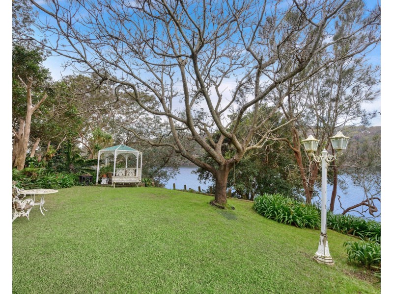 8-10 Mansion Point Road, Grays Point NSW 2232