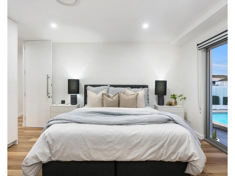 8 Murrumbidgee Avenue, Sylvania Waters NSW 2224