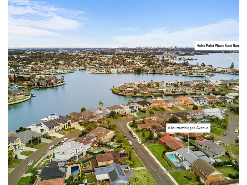 8 Murrumbidgee Avenue, Sylvania Waters NSW 2224