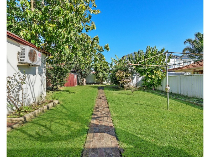 38 Hannam Street, Bardwell Valley NSW 2207