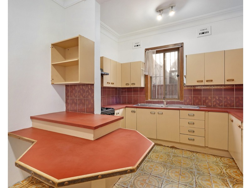 38 Hannam Street, Bardwell Valley NSW 2207