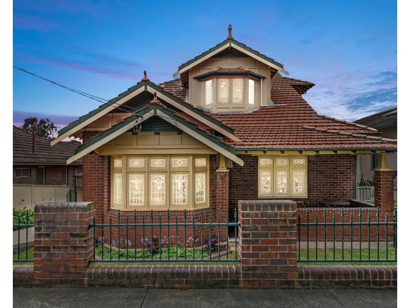 10 Campbell Street, Bexley NSW 2207