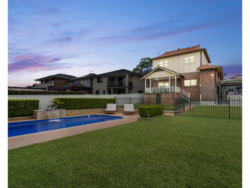 10 Campbell Street, Bexley NSW 2207