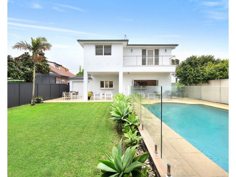 17 Northcote Street, Sans Souci NSW 2219