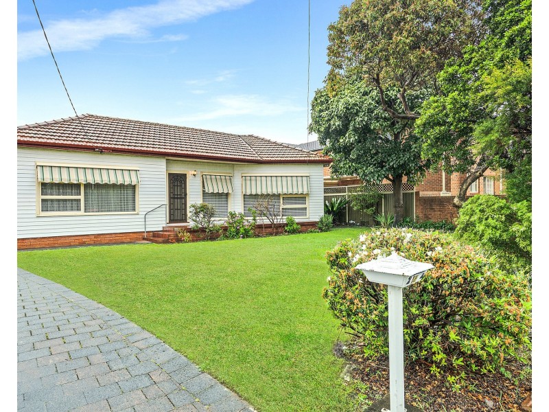 22 Fontainebleau Street, Sans Souci NSW 2219