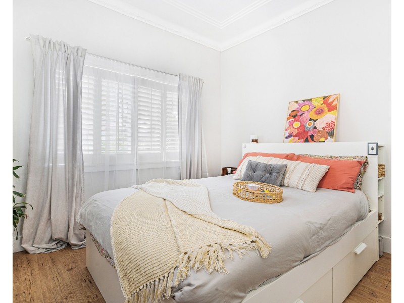 23 Jarrett Street, Clemton Park NSW 2206