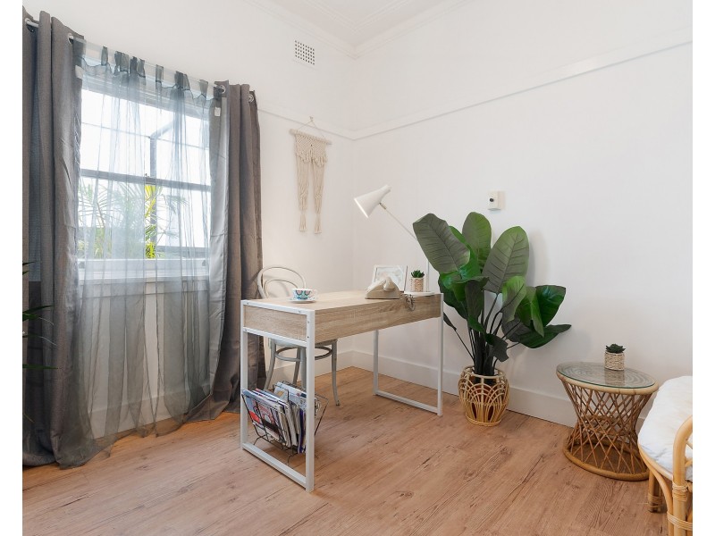 23 Jarrett Street, Clemton Park NSW 2206