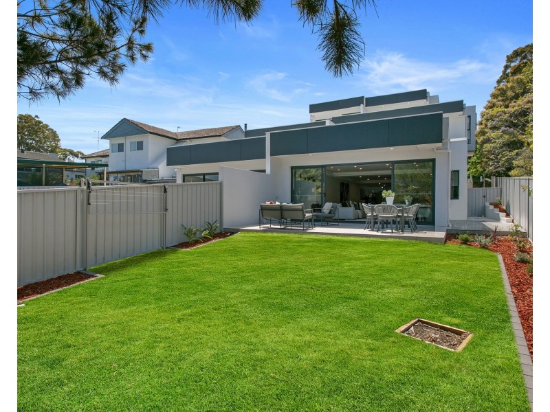 16A Curtis Avenue, Taren Point NSW 2229