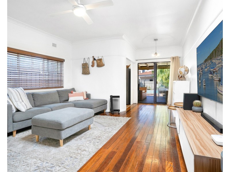 22 Cecil Street, Monterey NSW 2217