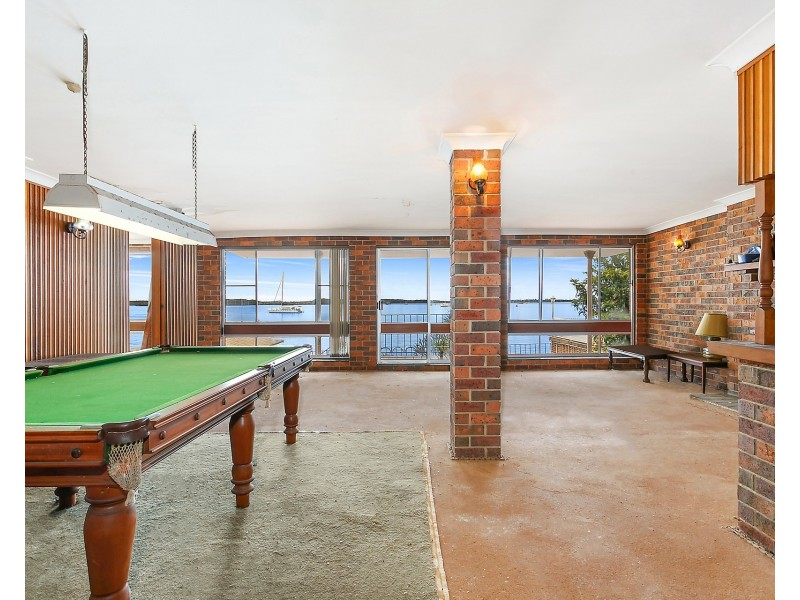 48 Woodlands Road, Taren Point NSW 2229