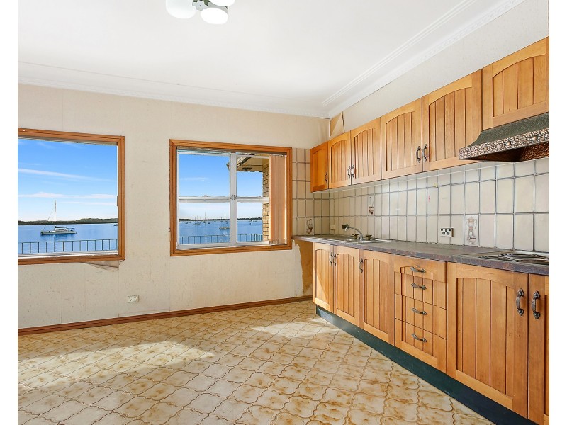 48 Woodlands Road, Taren Point NSW 2229