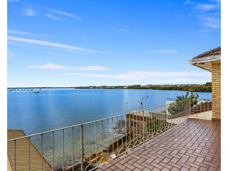 48 Woodlands Road, Taren Point NSW 2229