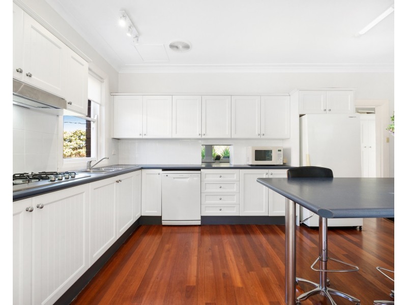 13 Basil Road, Bexley NSW 2207