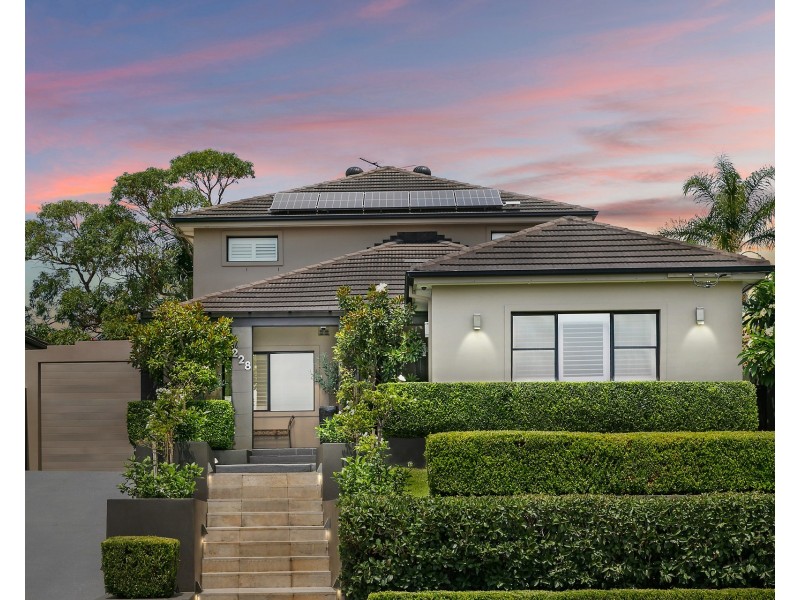 228 Connells Point Road, Connells Point NSW 2221