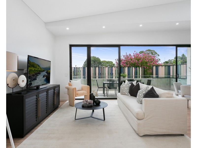 201/13-21 Putland Close, Kirrawee NSW 2232