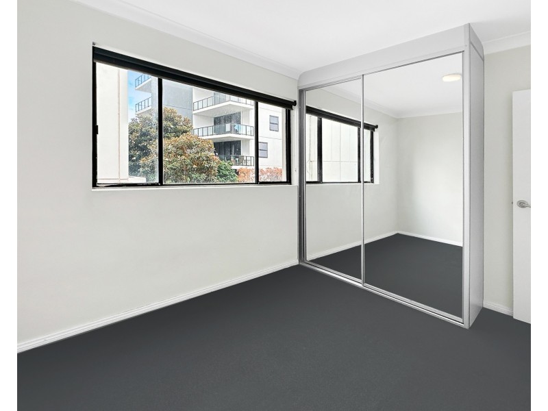 2/45 Mill Road, Liverpool NSW 2170