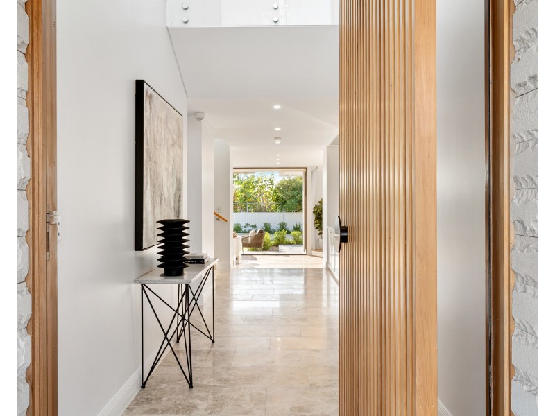 28 Riverview Avenue, Kyle Bay NSW 2221