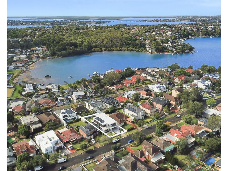 28 Riverview Avenue, Kyle Bay NSW 2221