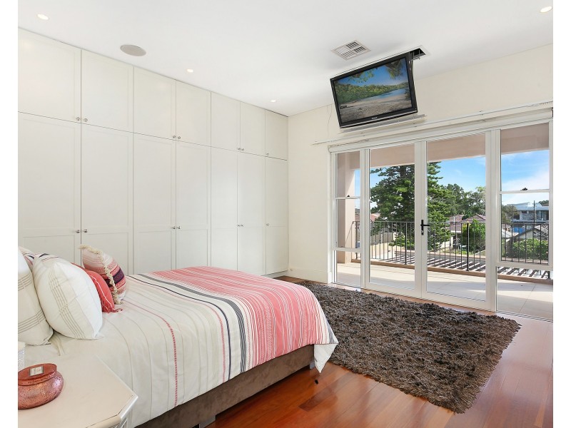 19 Bath Street, Monterey NSW 2217