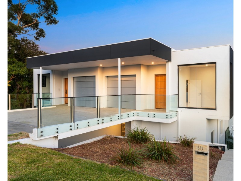 16B Curtis Avenue, Taren Point NSW 2229