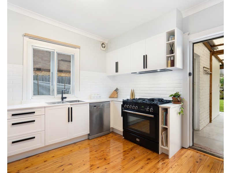 50 Tabrett Street, Banksia NSW 2216