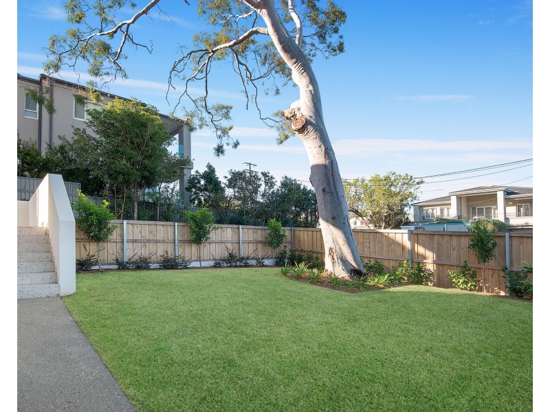 3/4 Marie Dodd Crescent, Blakehurst NSW 2221