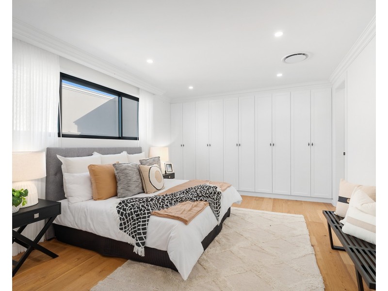 3/4 Marie Dodd Crescent, Blakehurst NSW 2221