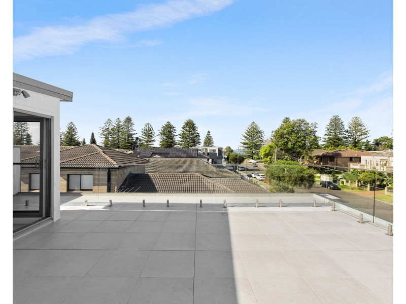 2/9 Robinson Street, Monterey NSW 2217