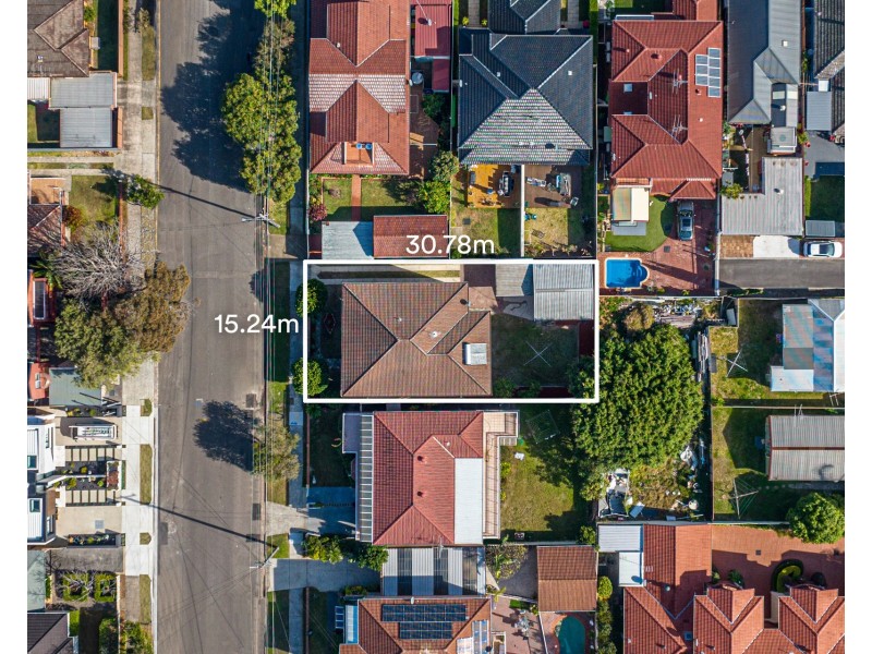 31 McMillan Avenue, Sandringham NSW 2219
