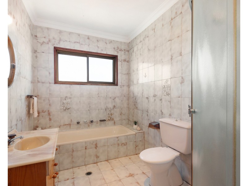 31 McMillan Avenue, Sandringham NSW 2219