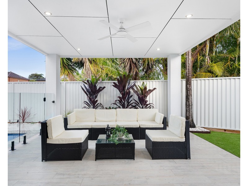 38 Hawkesbury Esplanade, Sylvania Waters NSW 2224