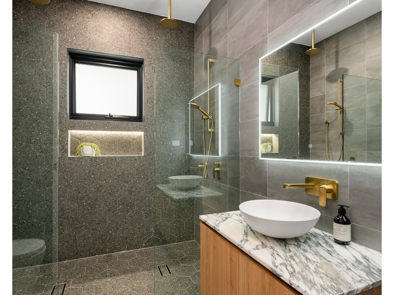 38 Hawkesbury Esplanade, Sylvania Waters NSW 2224