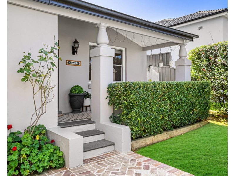 2 Leslie Road, Bexley NSW 2207