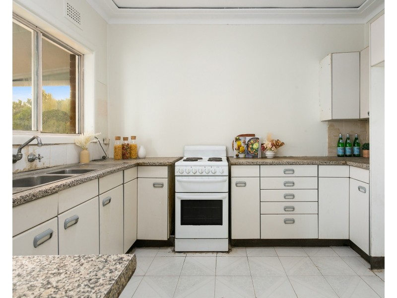 47 Mavis Avenue, Peakhurst NSW 2210