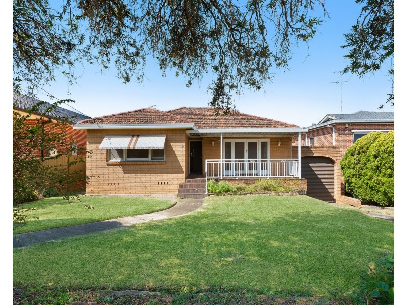 9 Whitfield Parade, Hurstville Grove NSW 2220