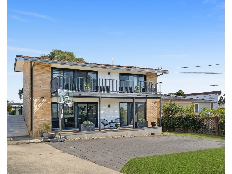 87 Port Hacking Road, Sylvania NSW 2224