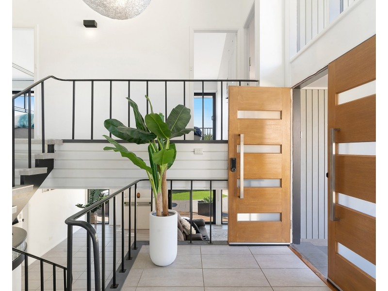 87 Port Hacking Road, Sylvania NSW 2224