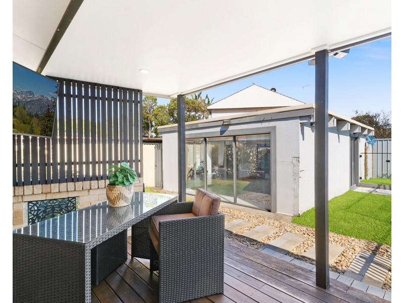 87 Port Hacking Road, Sylvania NSW 2224