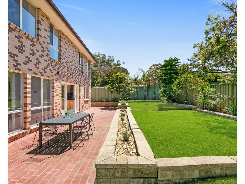 108 Auburn Street, Kirrawee NSW 2232