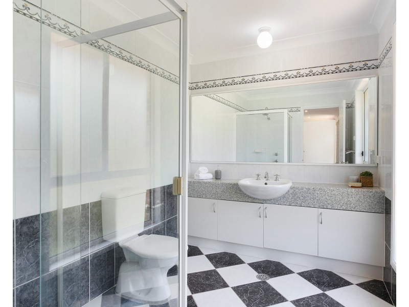 108 Auburn Street, Kirrawee NSW 2232