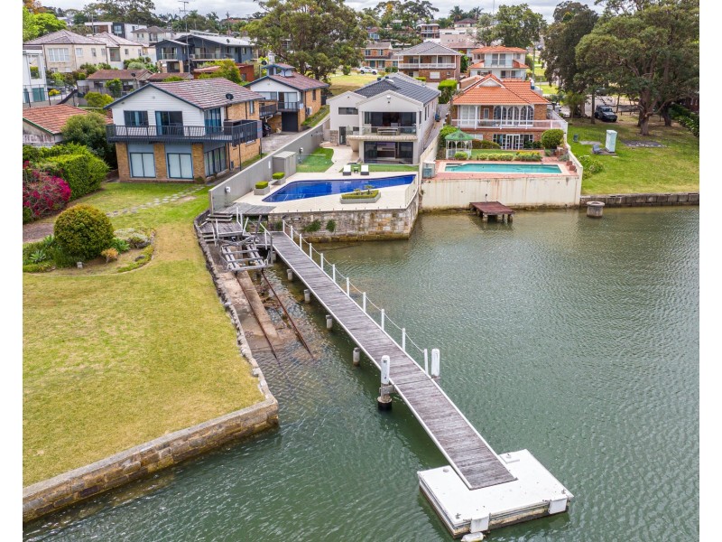 14 Raleigh Street, Blakehurst NSW 2221