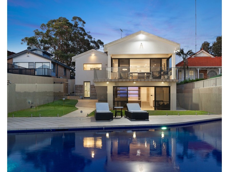 14 Raleigh Street, Blakehurst NSW 2221