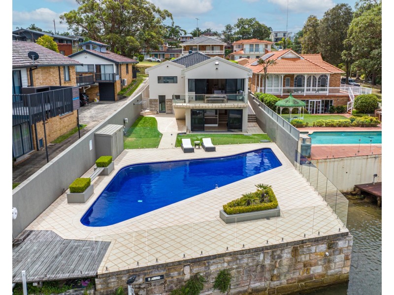 14 Raleigh Street, Blakehurst NSW 2221