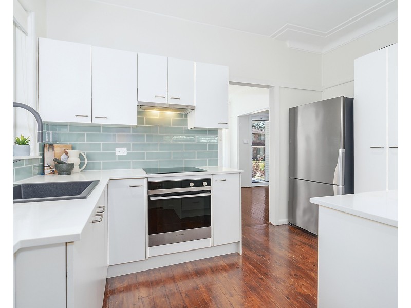 6 Birunna Avenue, Gymea NSW 2227