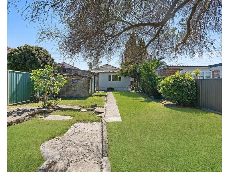 123 Willison Road, Carlton NSW 2218