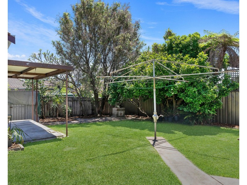 4 Basil Road, Bexley NSW 2207