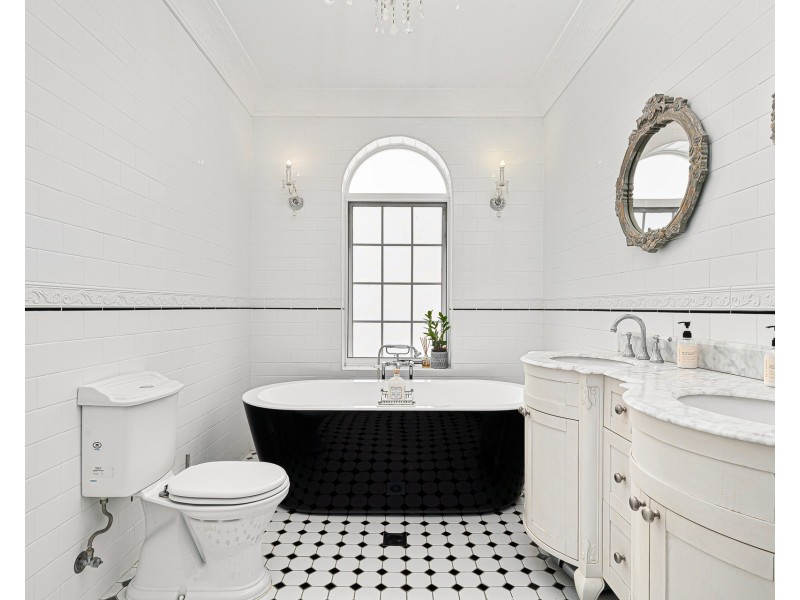 25 Glenfarne Street, Bexley NSW 2207