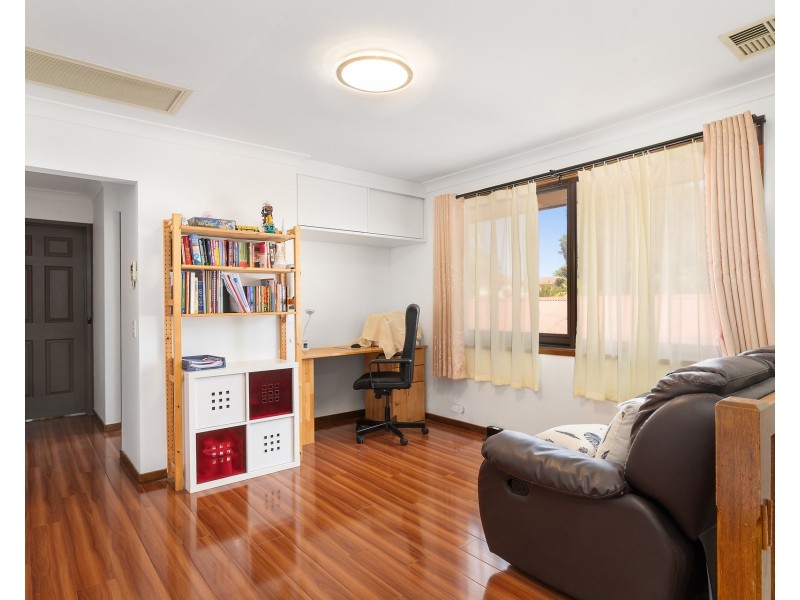 19 Edward Street, Carlton NSW 2218