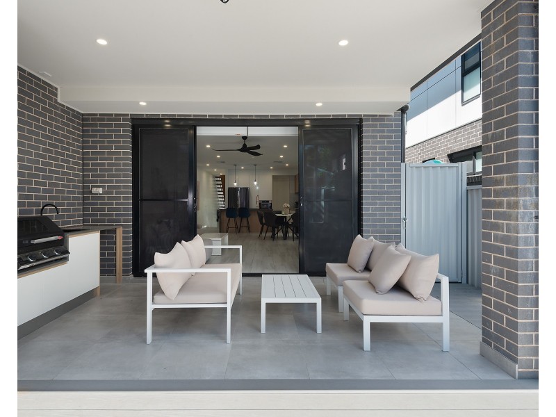 17a Carwar Avenue, Carss Park NSW 2221