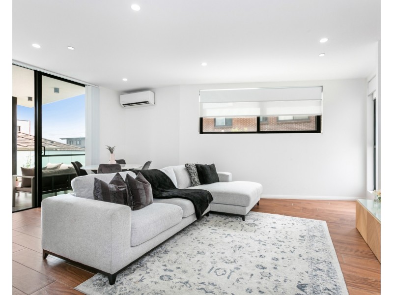 101/13 Pearce Avenue, Peakhurst NSW 2210